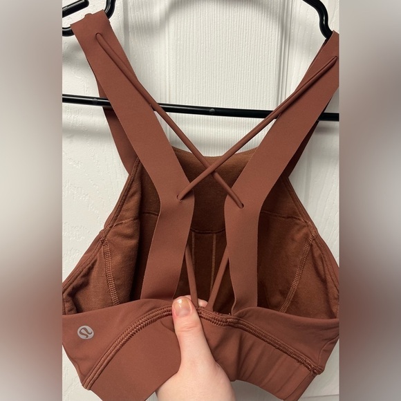 Lululemon Strong at Heart Bra *Medium Support, C/D Cup - Sz 4 - Picture 2 of 6